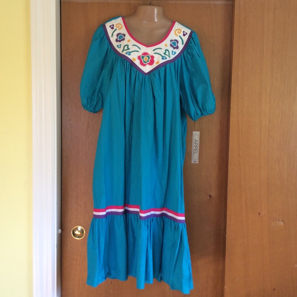 Flower Power Dress Vintage 60s 70s USA Made Union Tags Summer